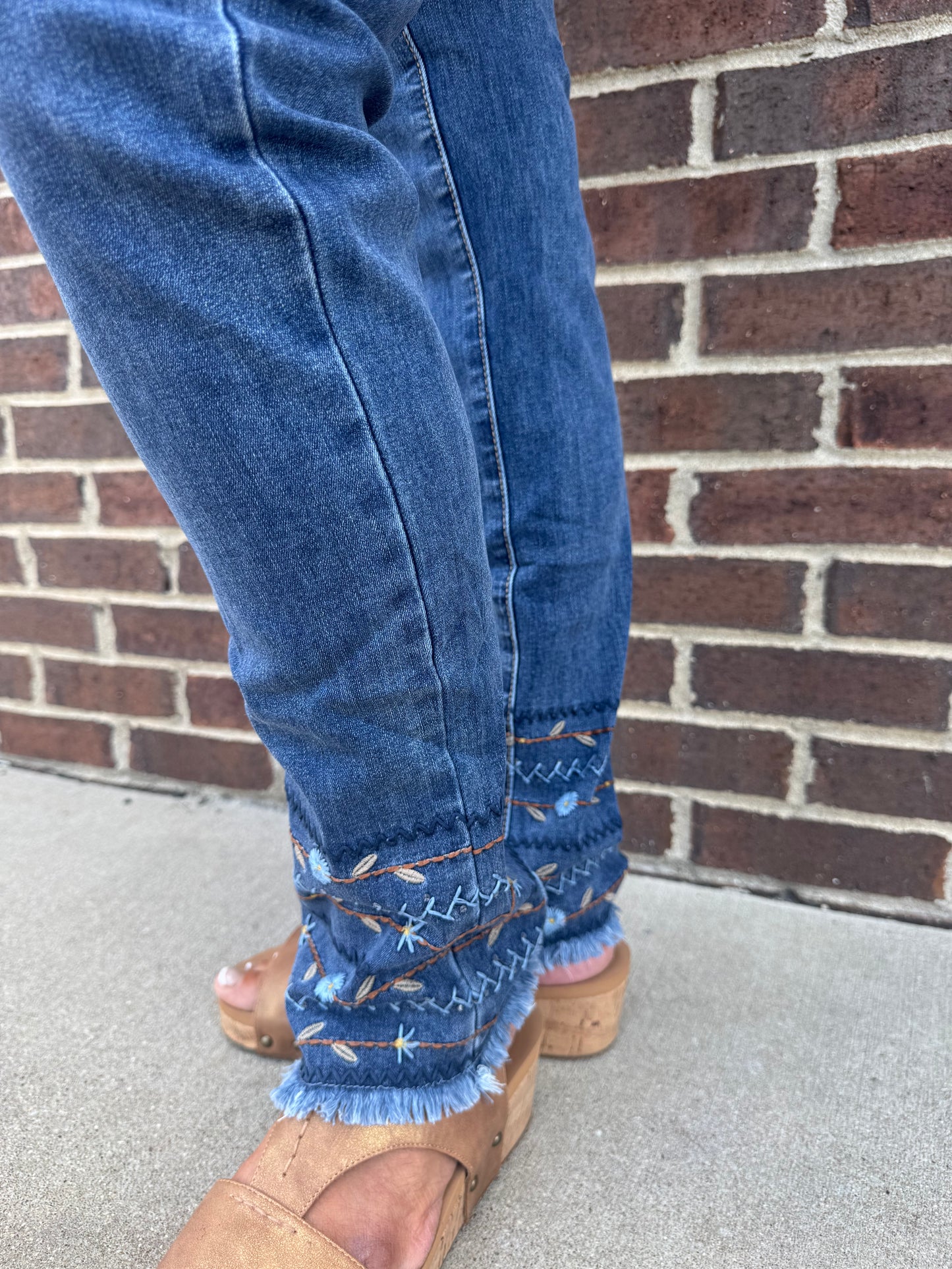 Charlie B Medium Blue Embroidered Hem Jeans
