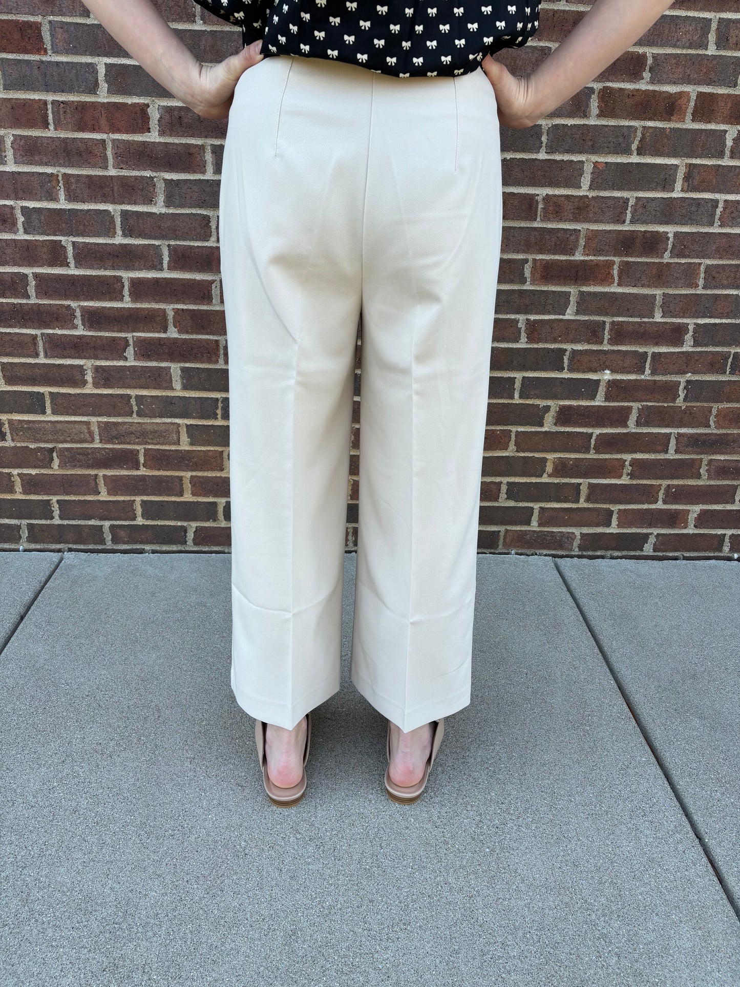 Charlie B Beige Cropped Wide Leg Pants