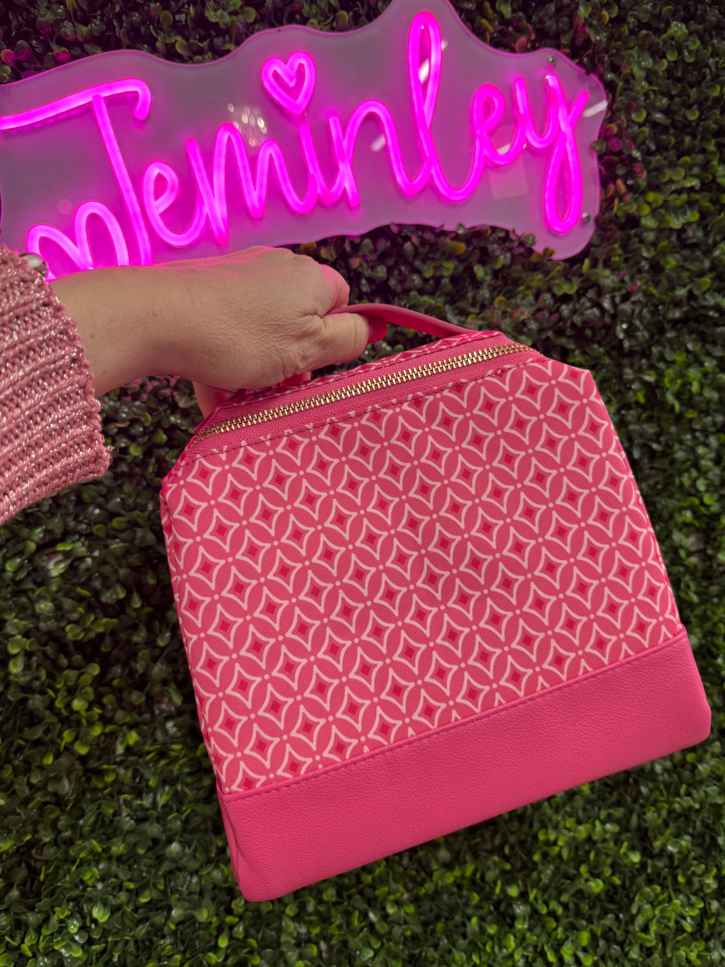 Draper James lunch tote