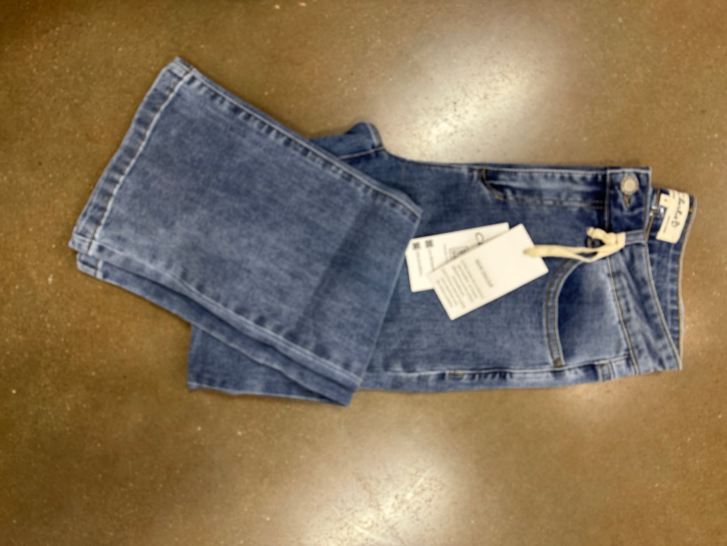 Charlie B bootcut jeans - petite