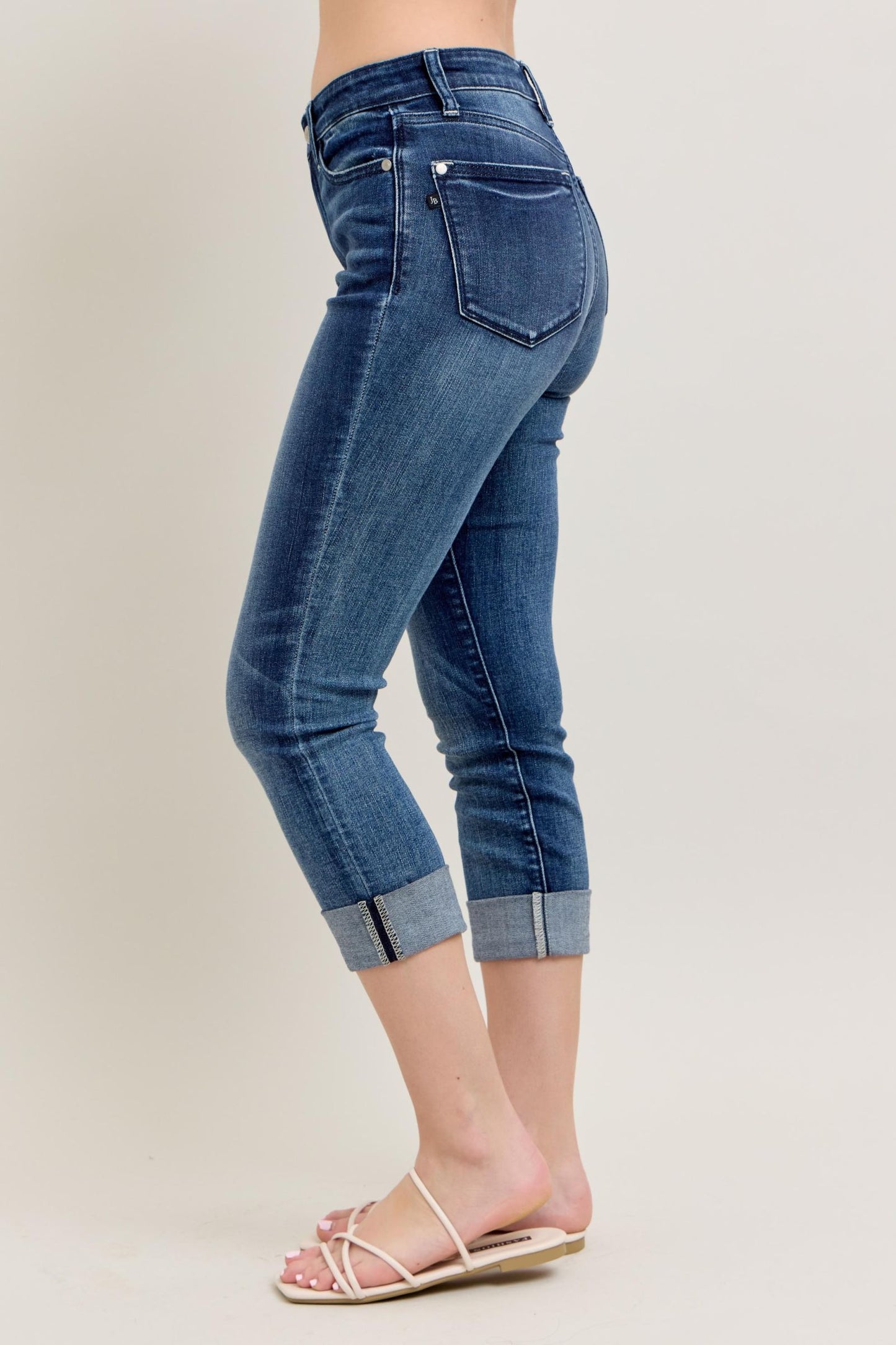 Judy Blue Dark Wash Capris