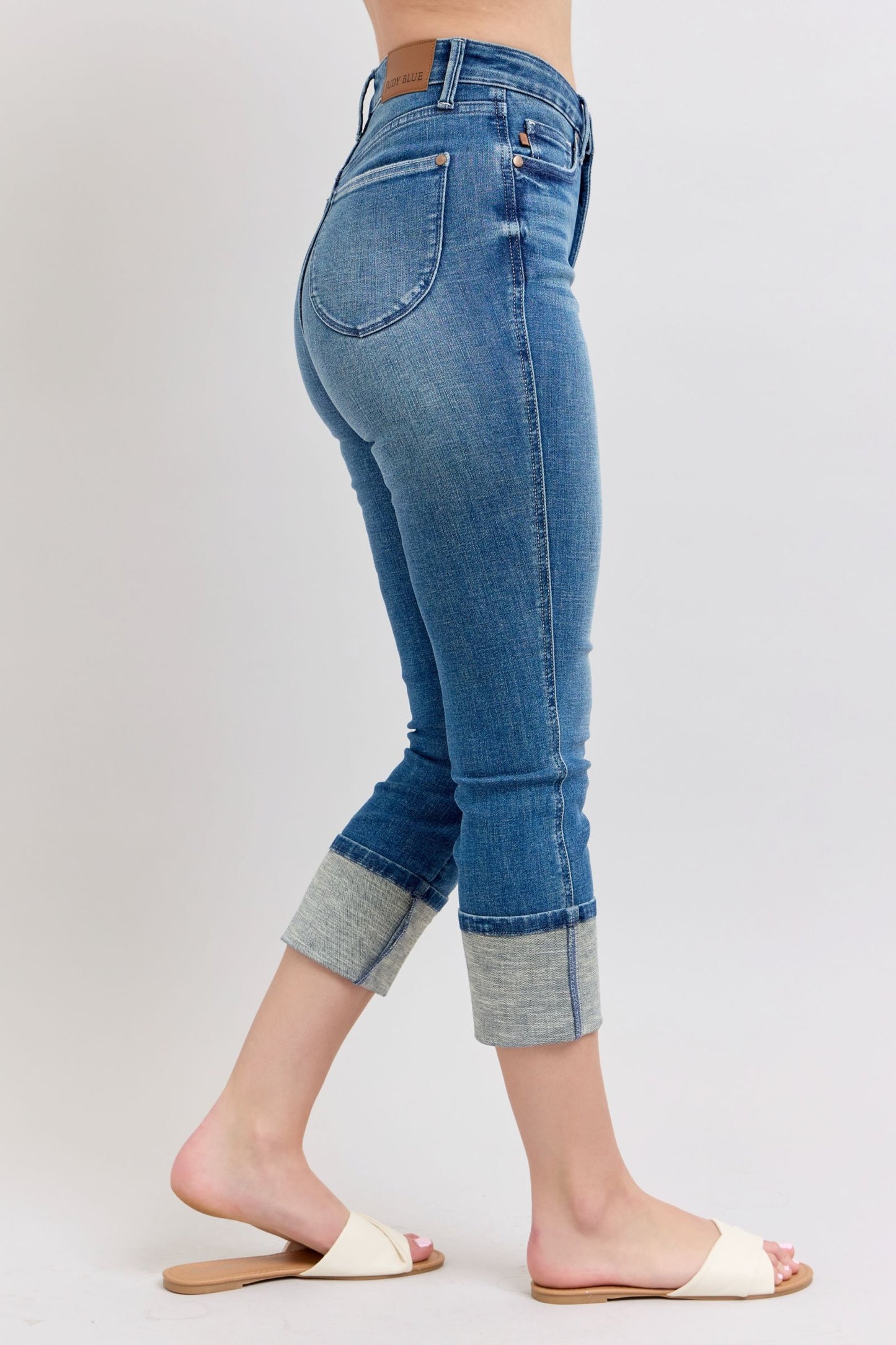 Judy Blue Tummy Control Capris