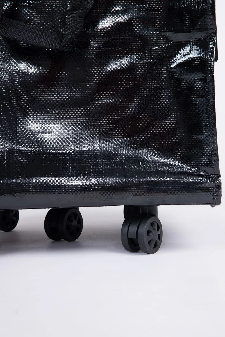 Simply Southern rolling tote