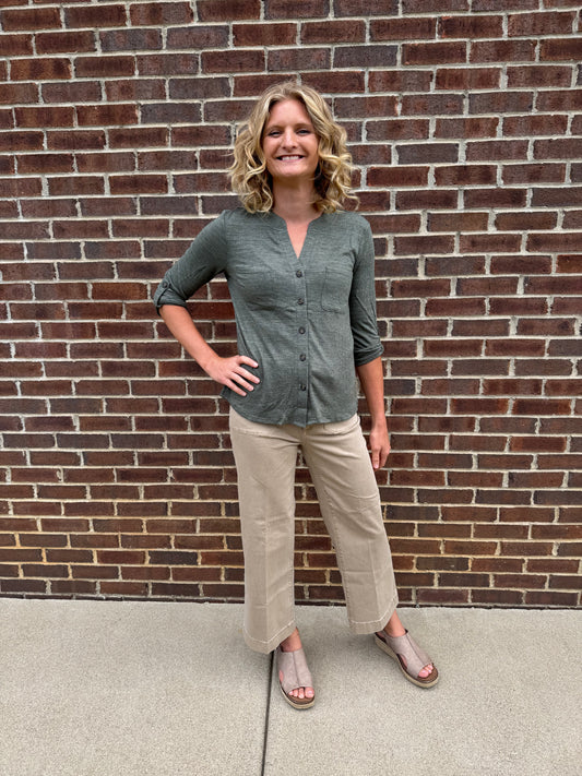 Keren Hart Green Pine Textured Button Down Top