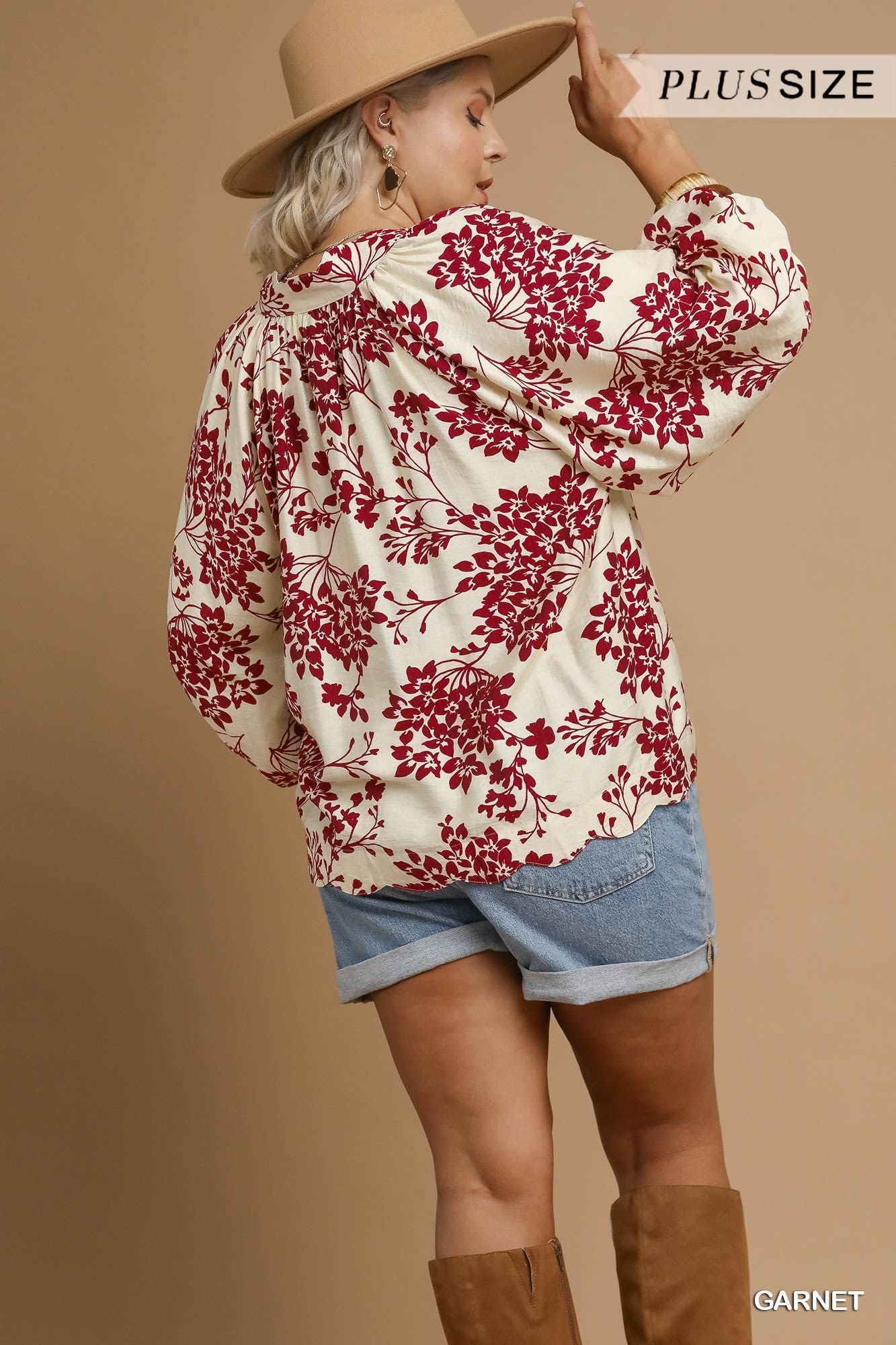 Umgee Cherry Blossom Print Scalloped Hem Blouse S - 2X