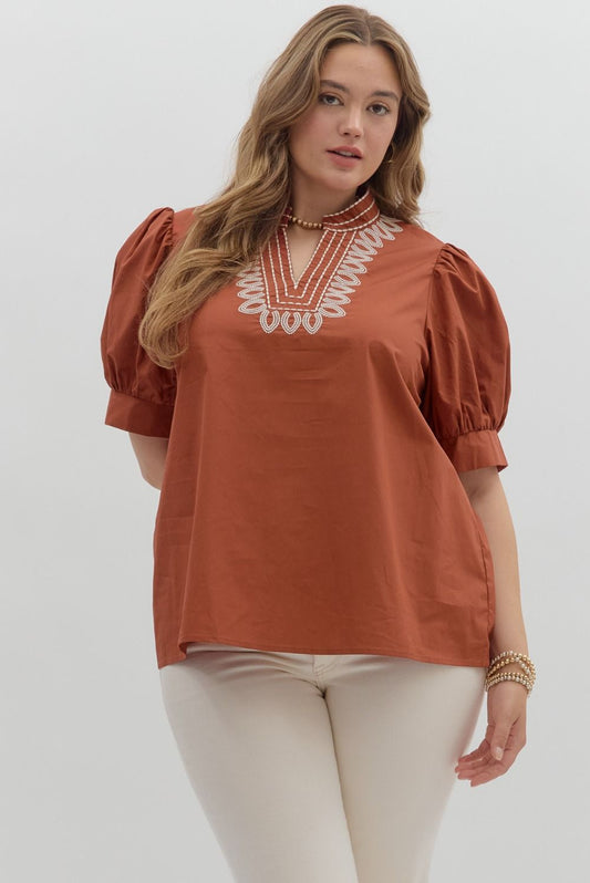 Entro Embroidered V-neck top