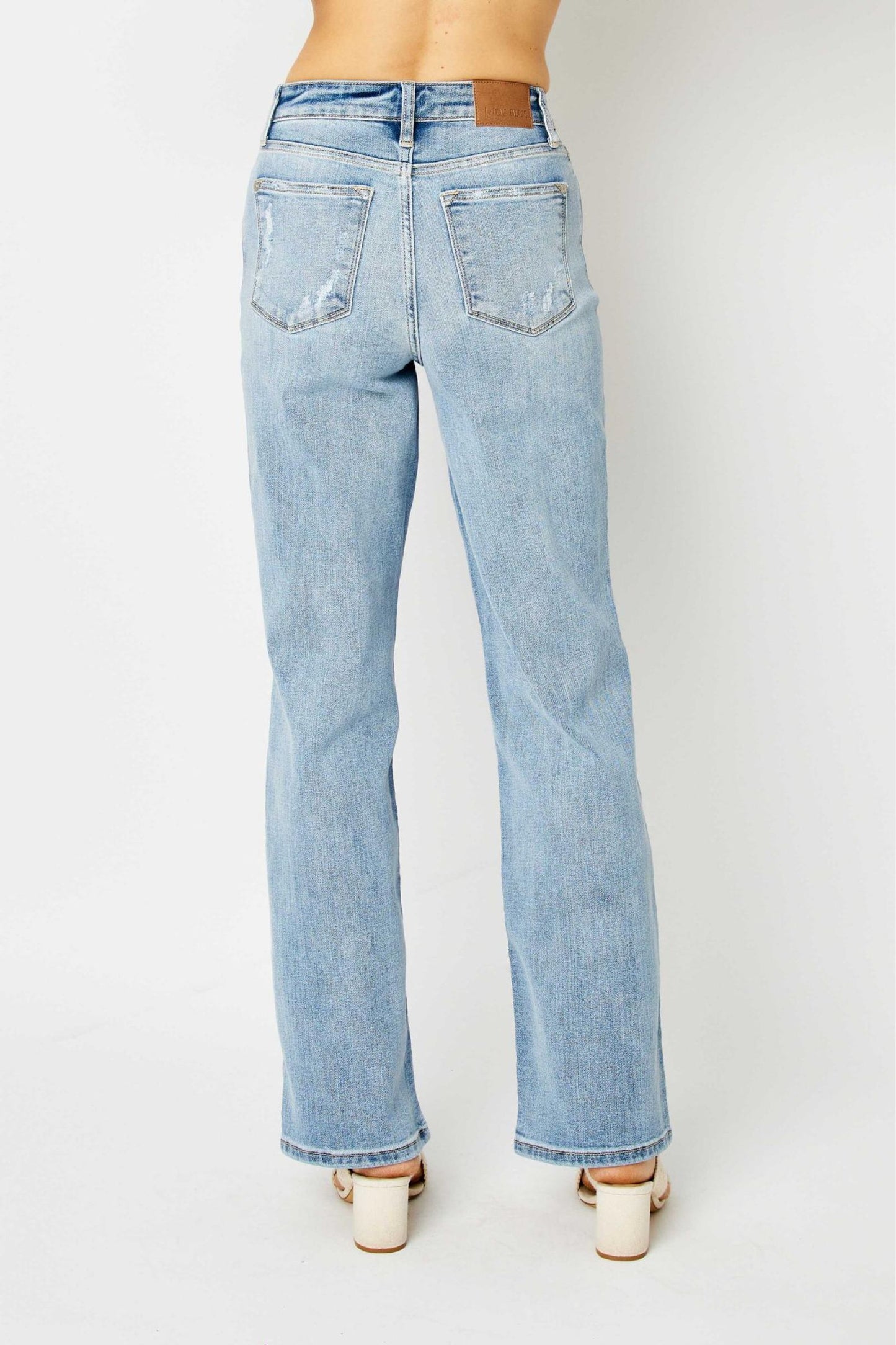 Judy Blue straight leg jeans - light wash