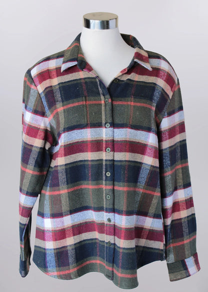 Keren Hart Flannel with button back detail