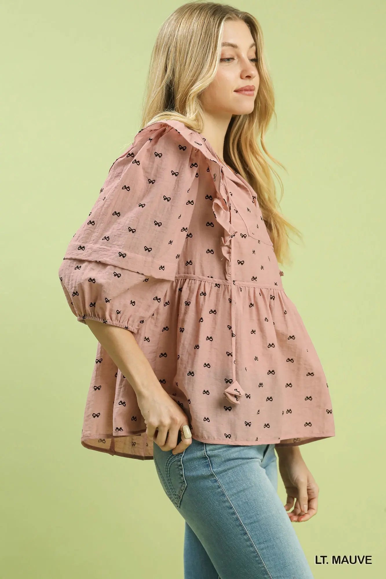 Umgee Plus Ruffle Sleeve Bow Print Blouse - Mauve