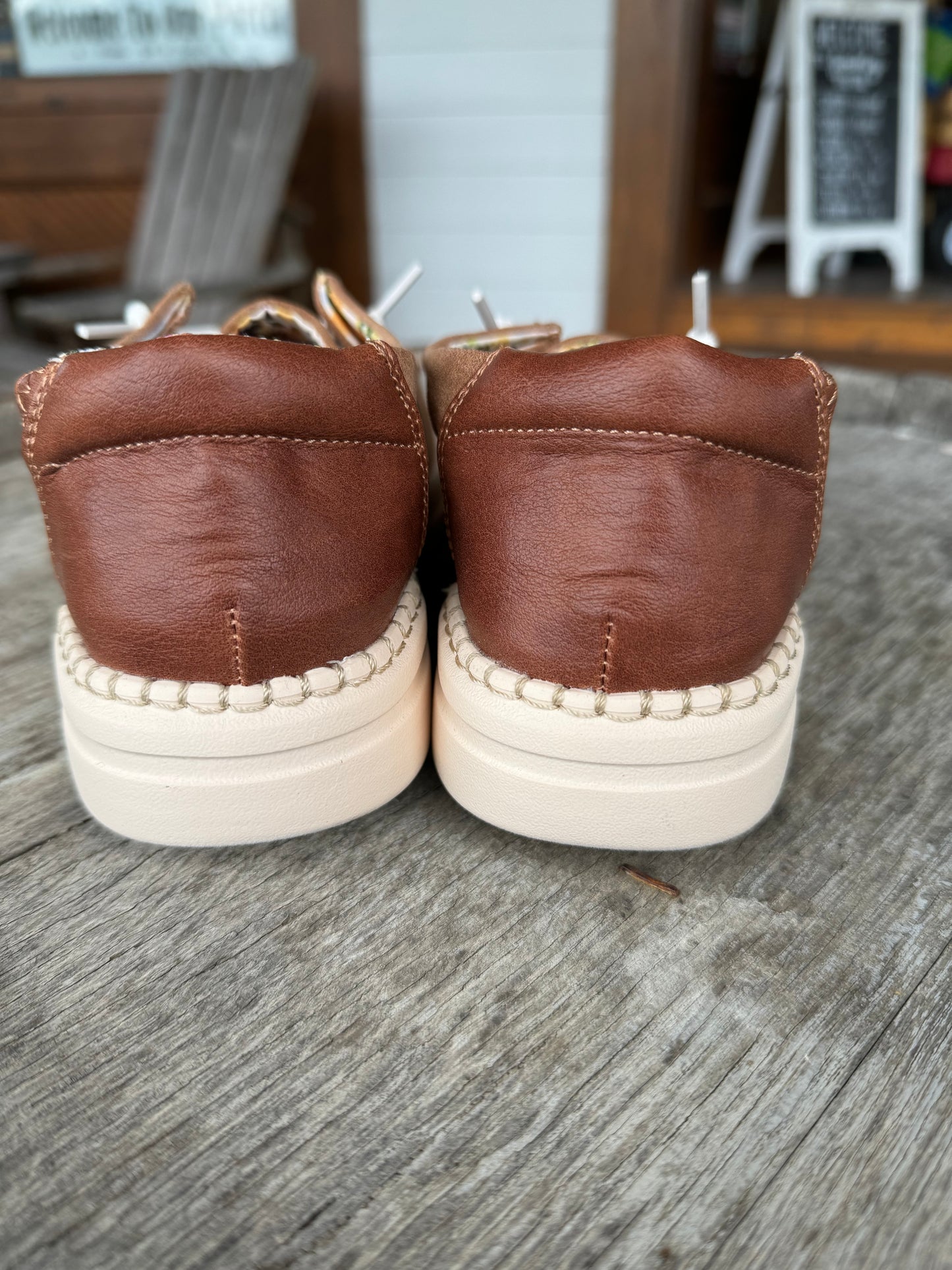 Corkys Kayak 2 Camel Faux Suede