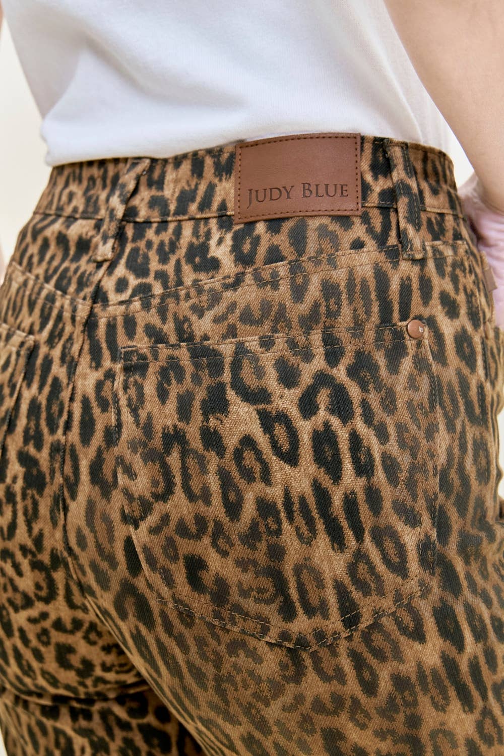 Judy Blue High Waist, Tummy Control Leopard Classic Straight
