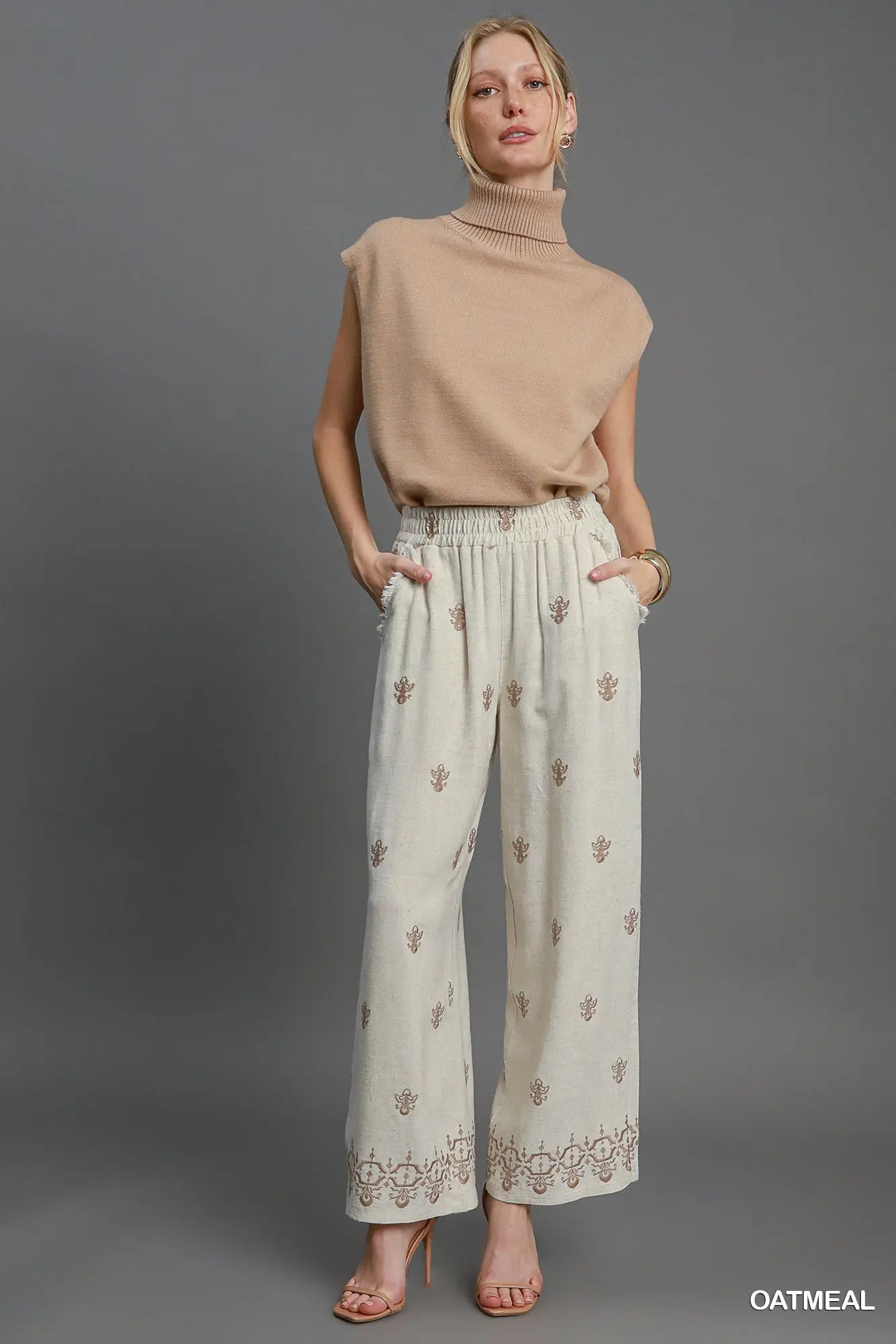 Umgee Oatmeal Linen Blend Wide Leg Pants with Detail
