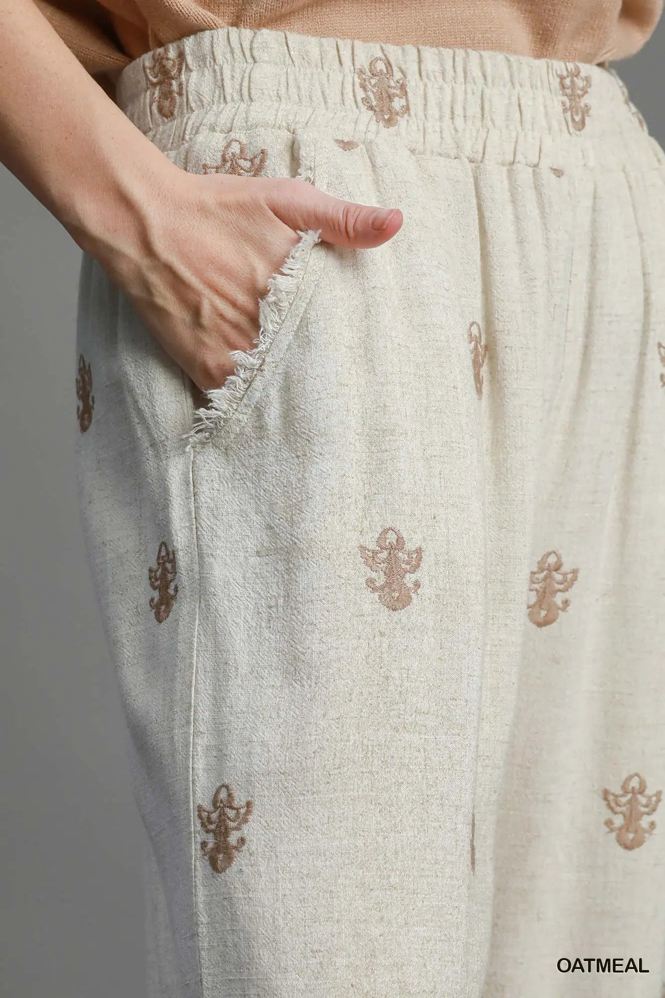 Umgee Oatmeal Linen Blend Wide Leg Pants with Detail