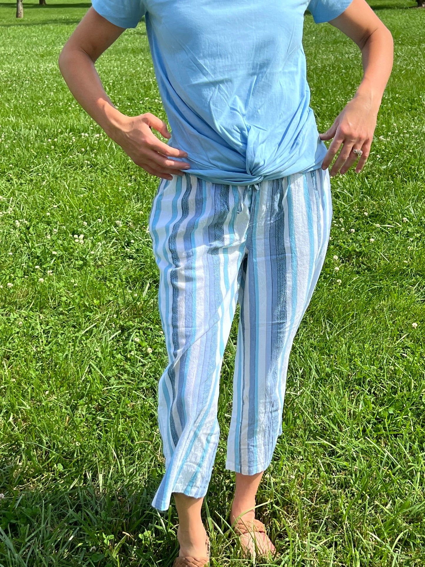 Keren Hart Lots of Blues Stripe Linen Capris