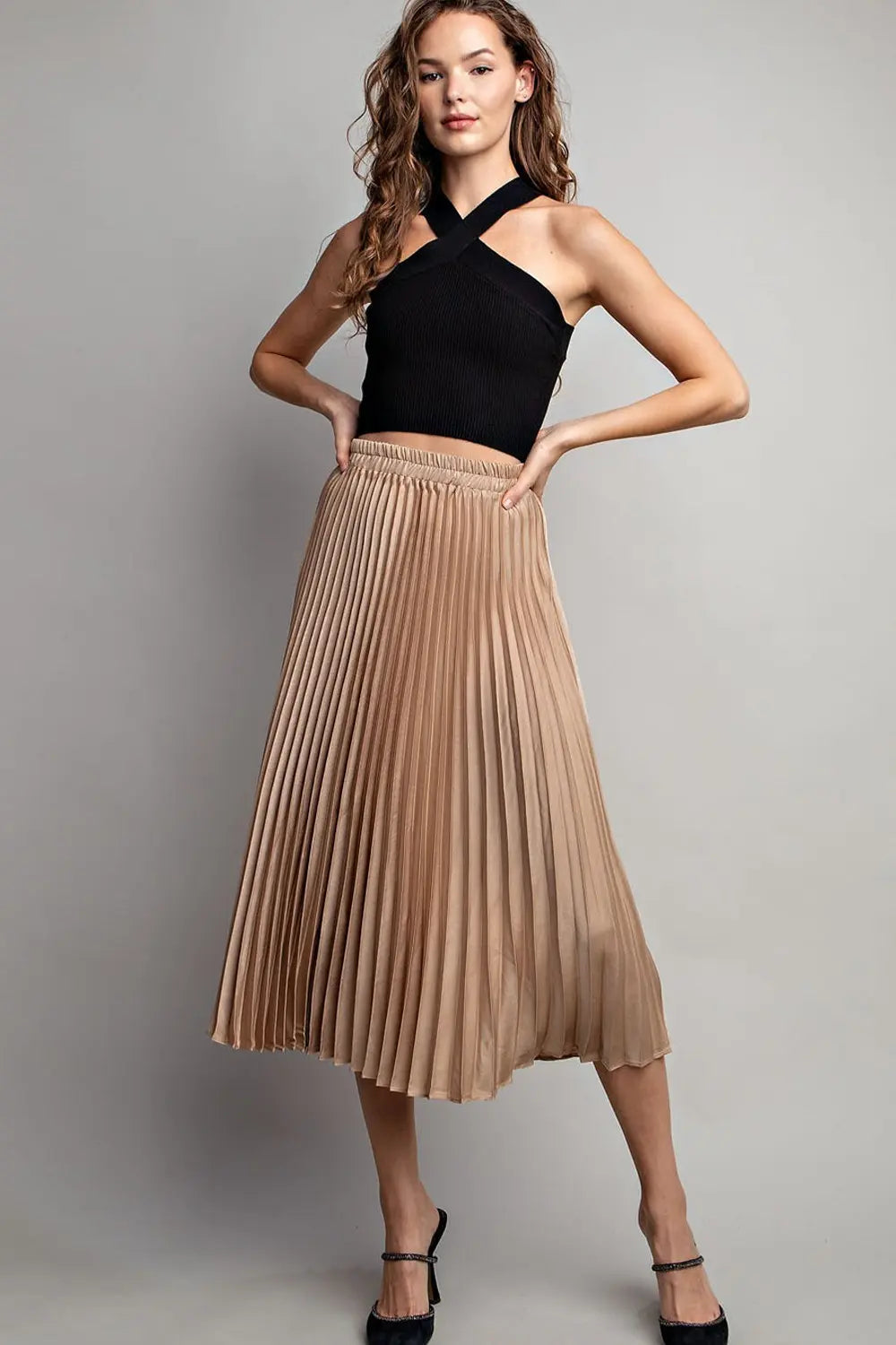 ee:some Midi Pleated Skirt - Gold