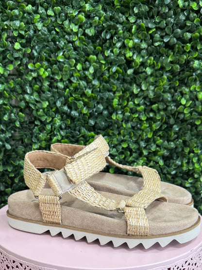 Corkys Give it a Go - Raffia