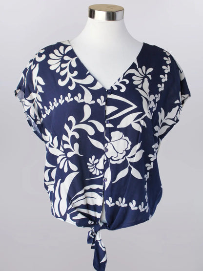 Keren Hart matching navy Flowy bottoms and button top