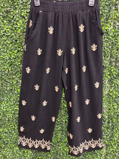 Umgee Black Linen Blend Wide Leg Pants with Detail