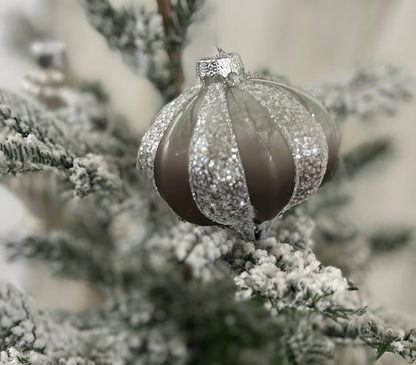 Starburst Ornament 3x3 in