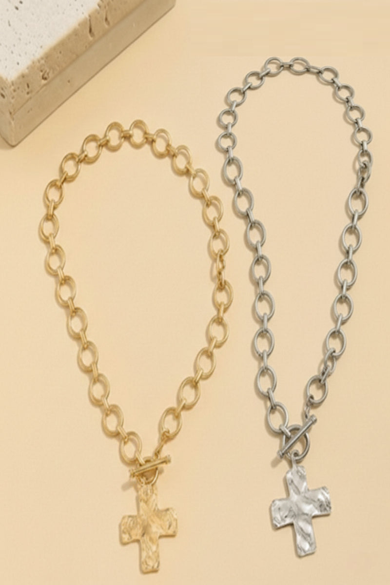 Notable hammered cross toggle necklace - Gold or Silver