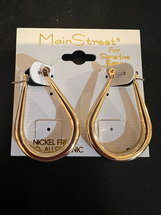 Gold earrings #20