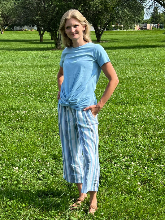 Keren Hart Lots of Blues Stripe Linen Capris