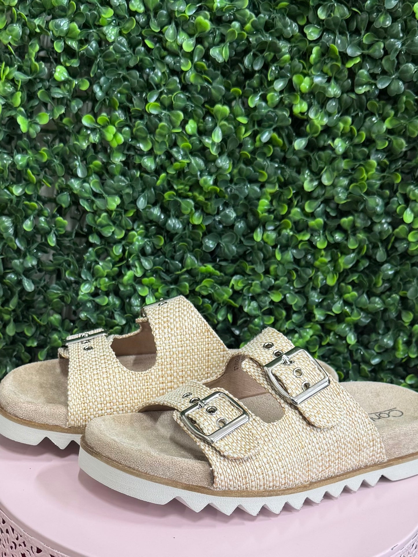 Corkys Dash Sandal - Raffia