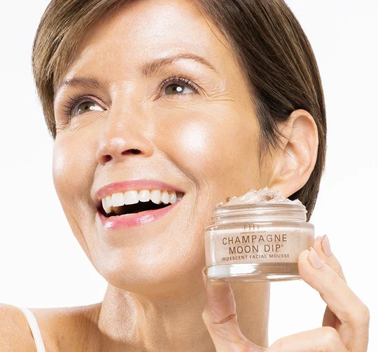 FarmHouse Fresh Champagne Glow Retinol and Peptide Face Moisturizer for glowing skin Antiaging
