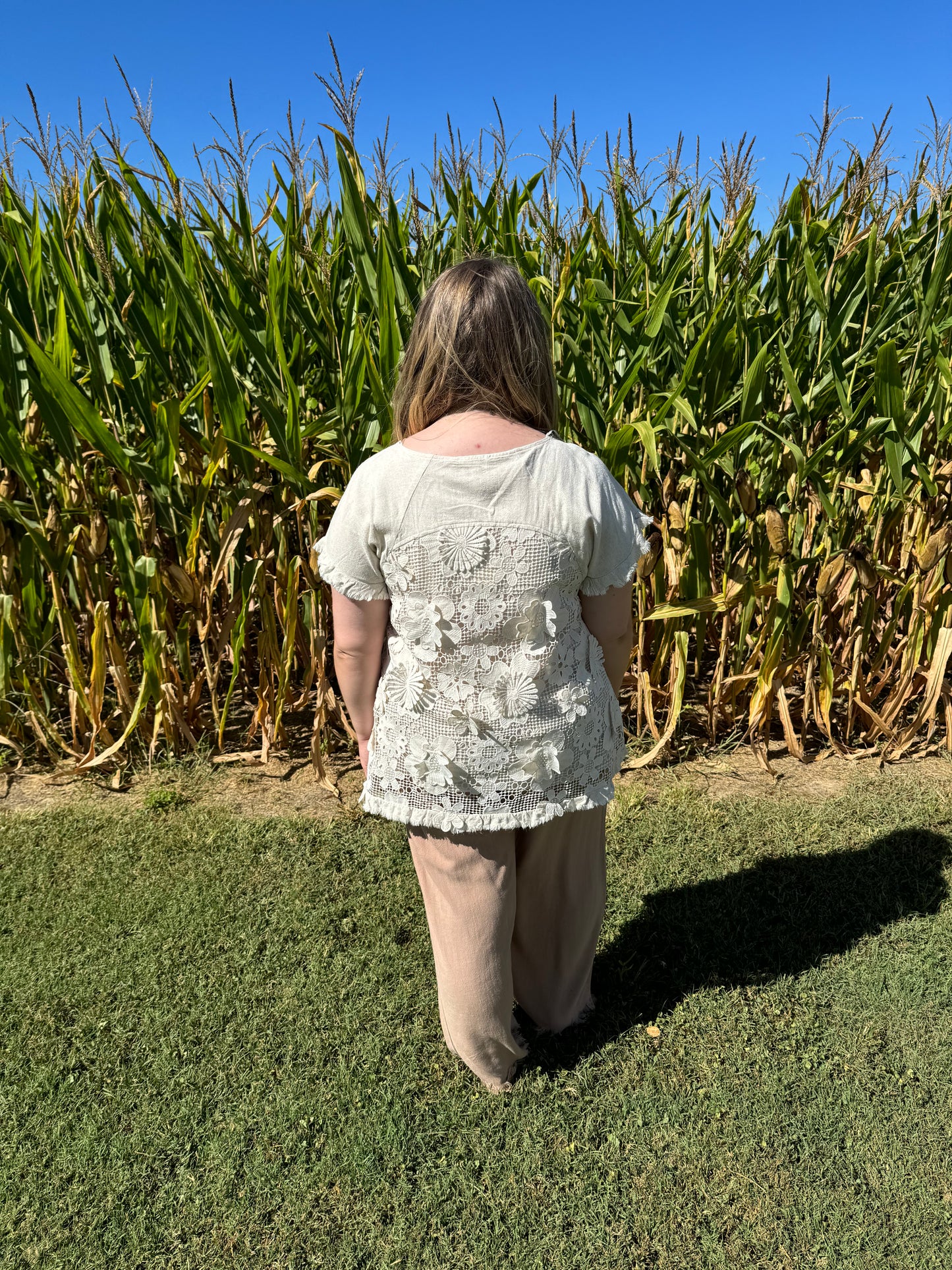 Short Sleeve Linen Fringe Top with Floral Lace Back Detail