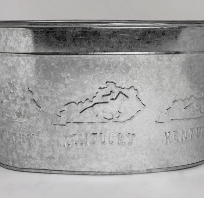 Kentucky galvanized tub with wood handles