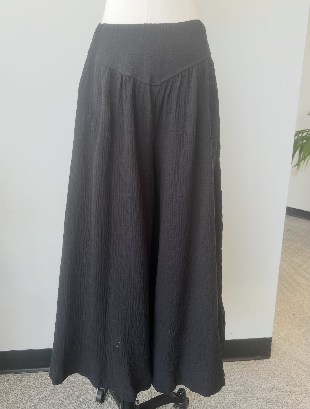 Carole Christian Cotton Gauze Pull On Pants