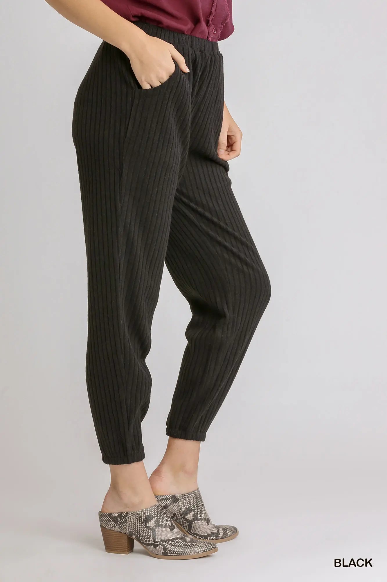 Umgee Ribbed Knit Jogger with Elastic Waistband and Pockets