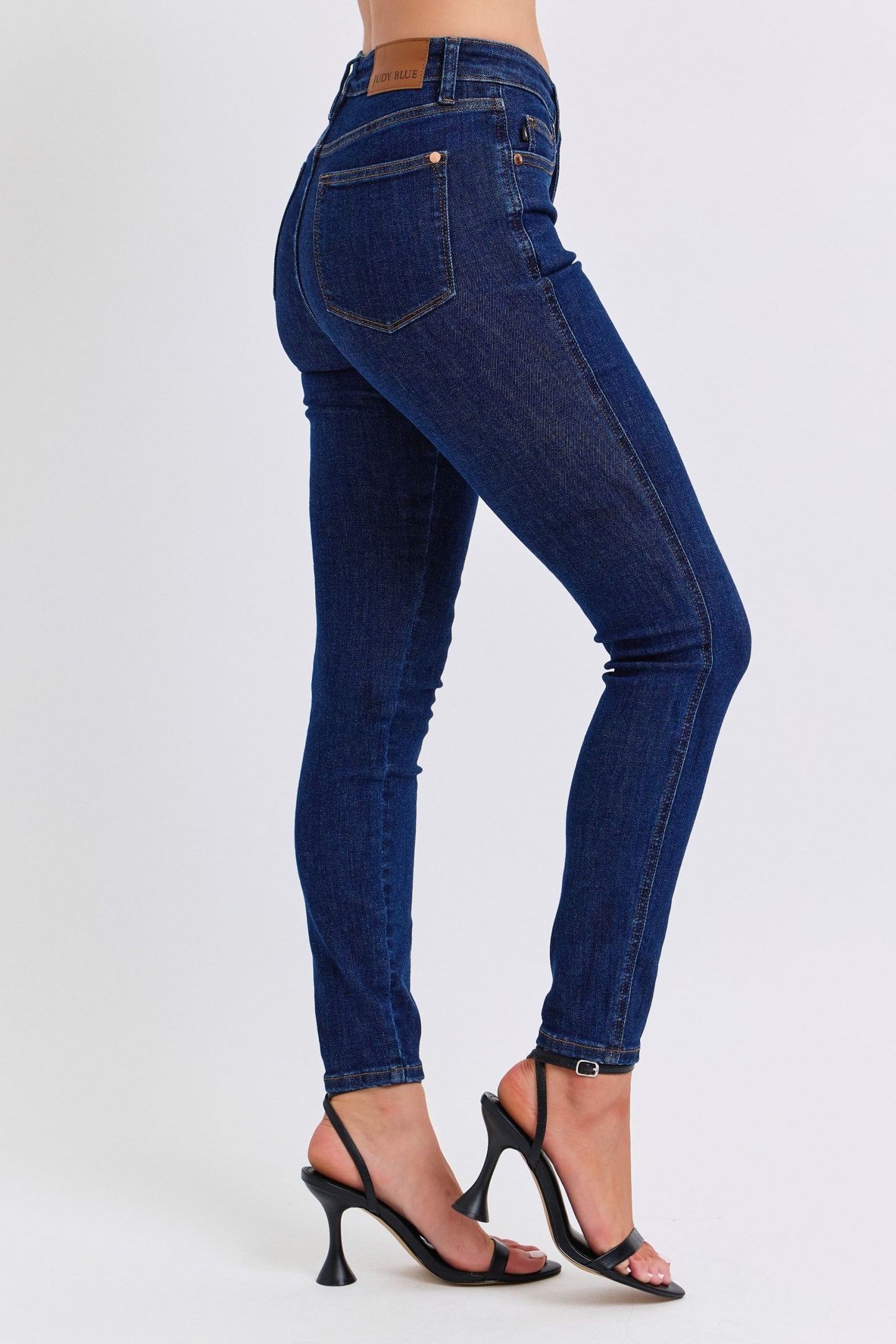 Judy Blue tummy control skinny - 29 inch inseam - mid-rise