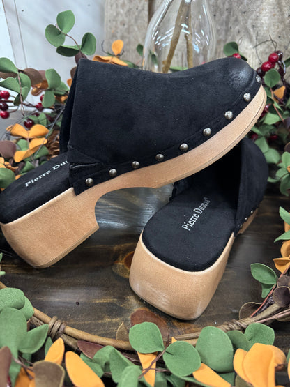 Pierre Dumas Jeda 2 Black Suede Clog