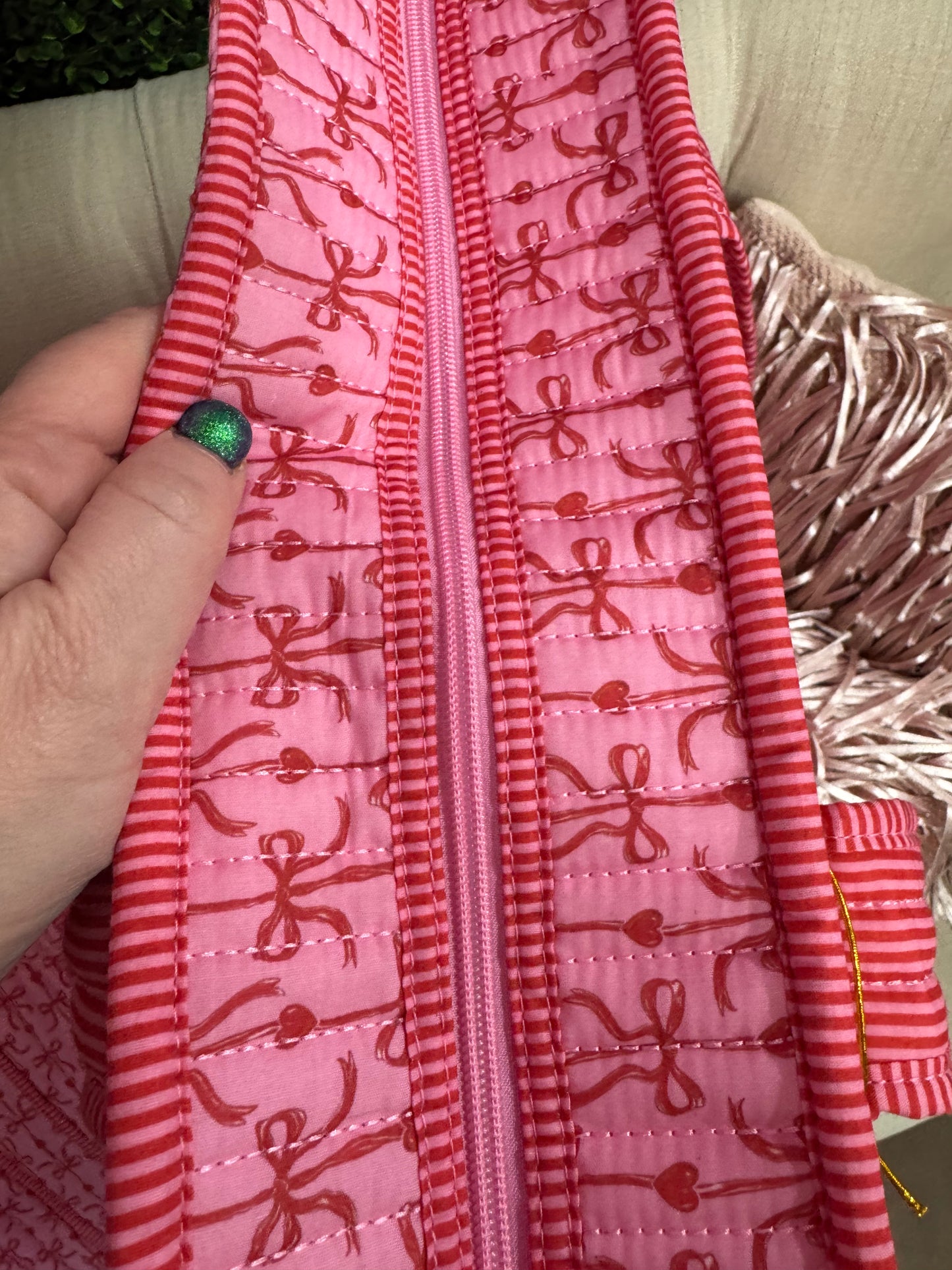 Simply Southern Valentine Bow, Heart, and Ruffle Tote