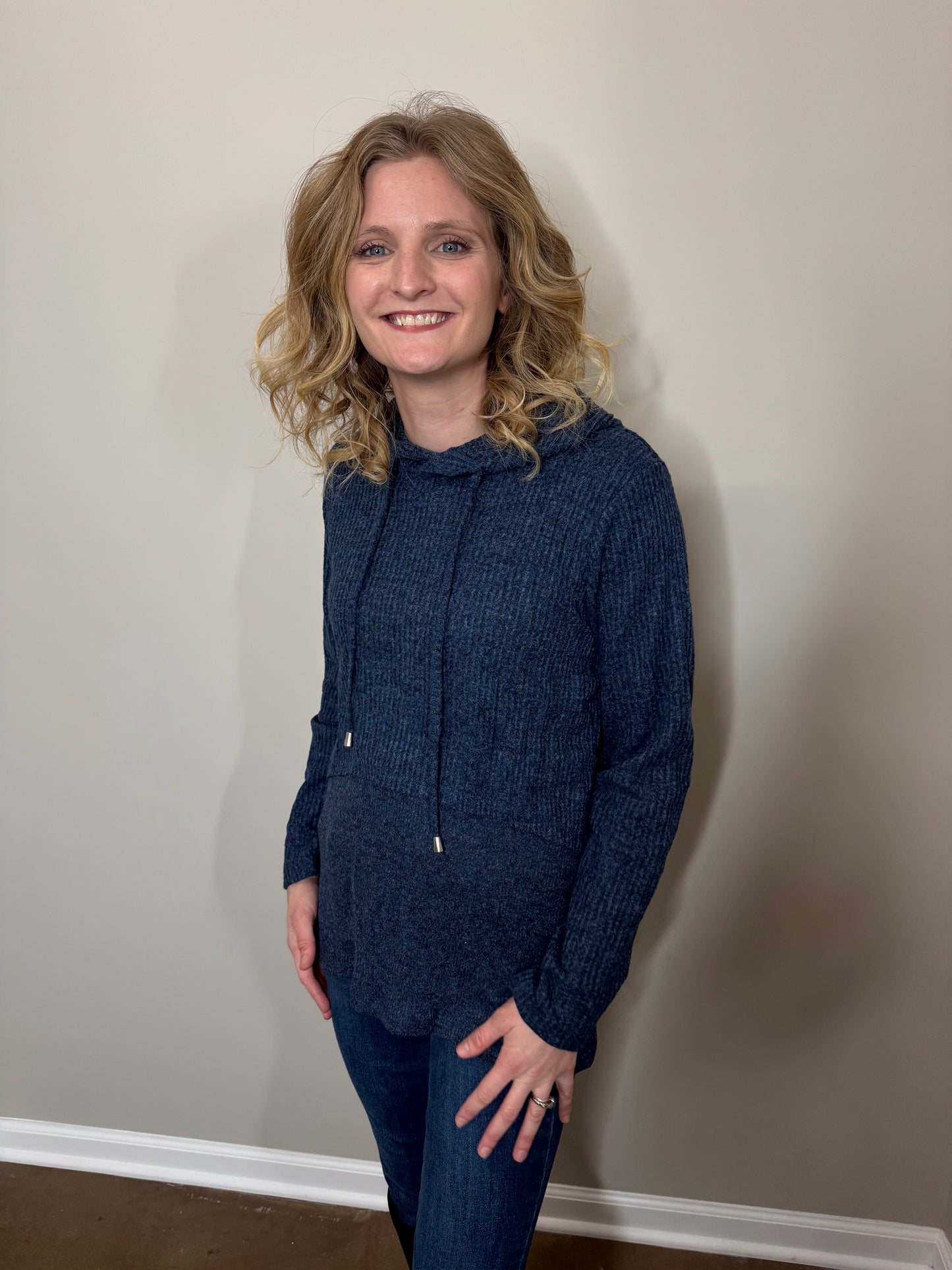 Keren Hart Ribbed Navy Hoodie