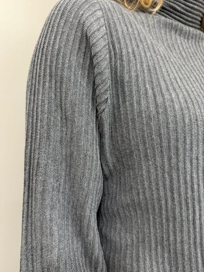 Keren Hart Ribbed Balloon Sleeve Gray Sweater