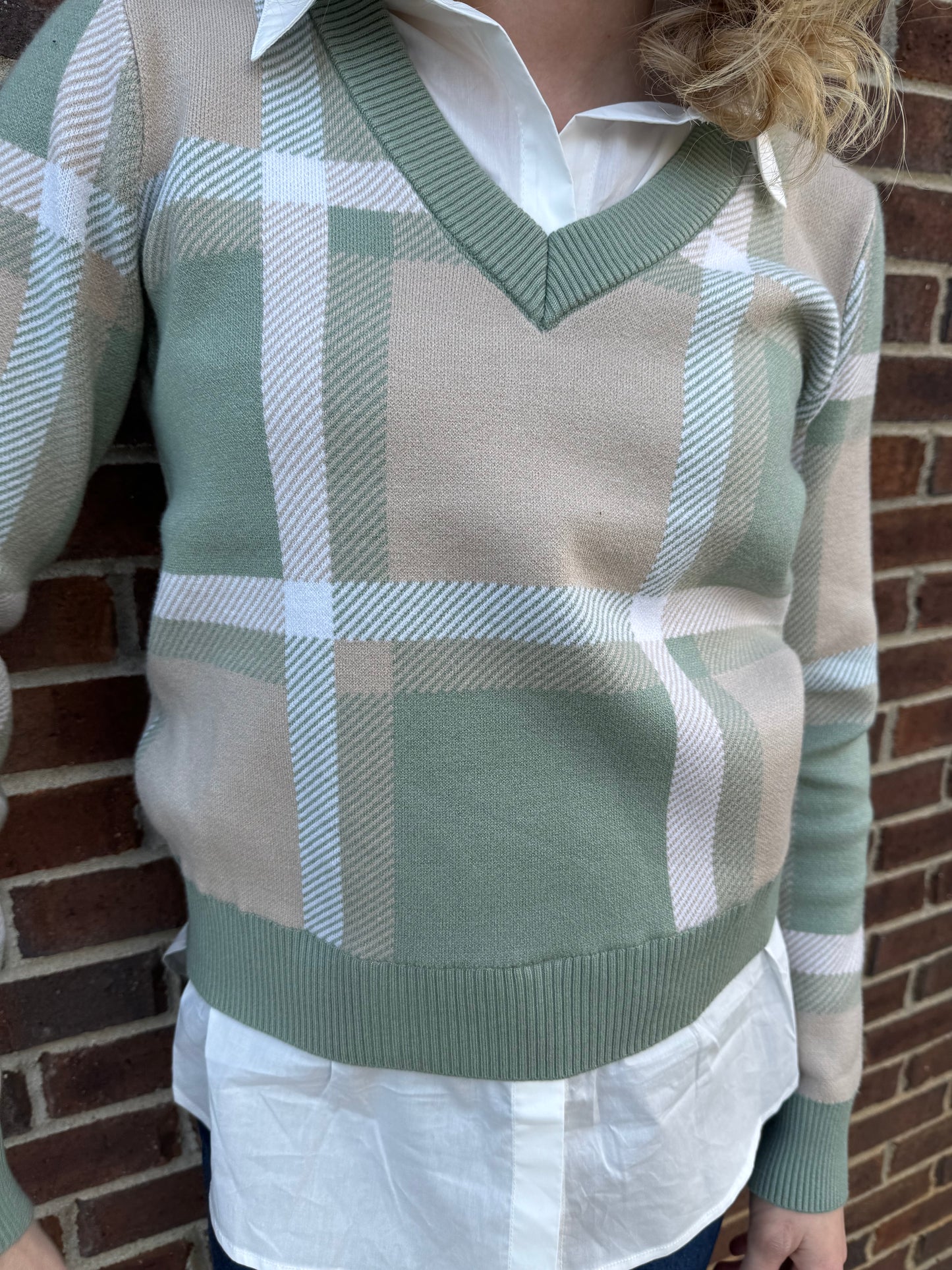 Keren Hart Green and Beige Plaid Sweater with Collar Detail