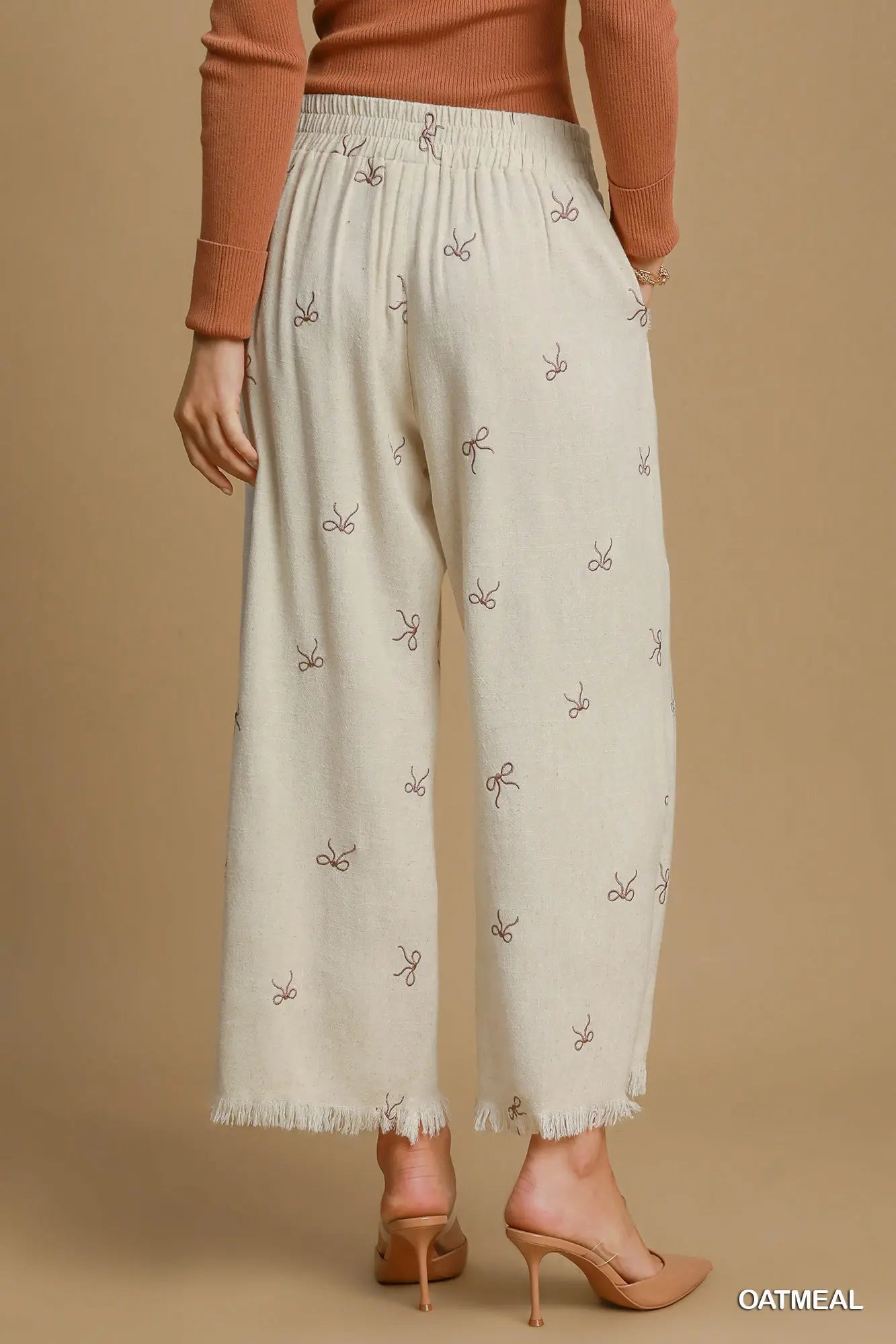 Umgee Linen Blend Pull On Pants - Oatmeal with Bow detail