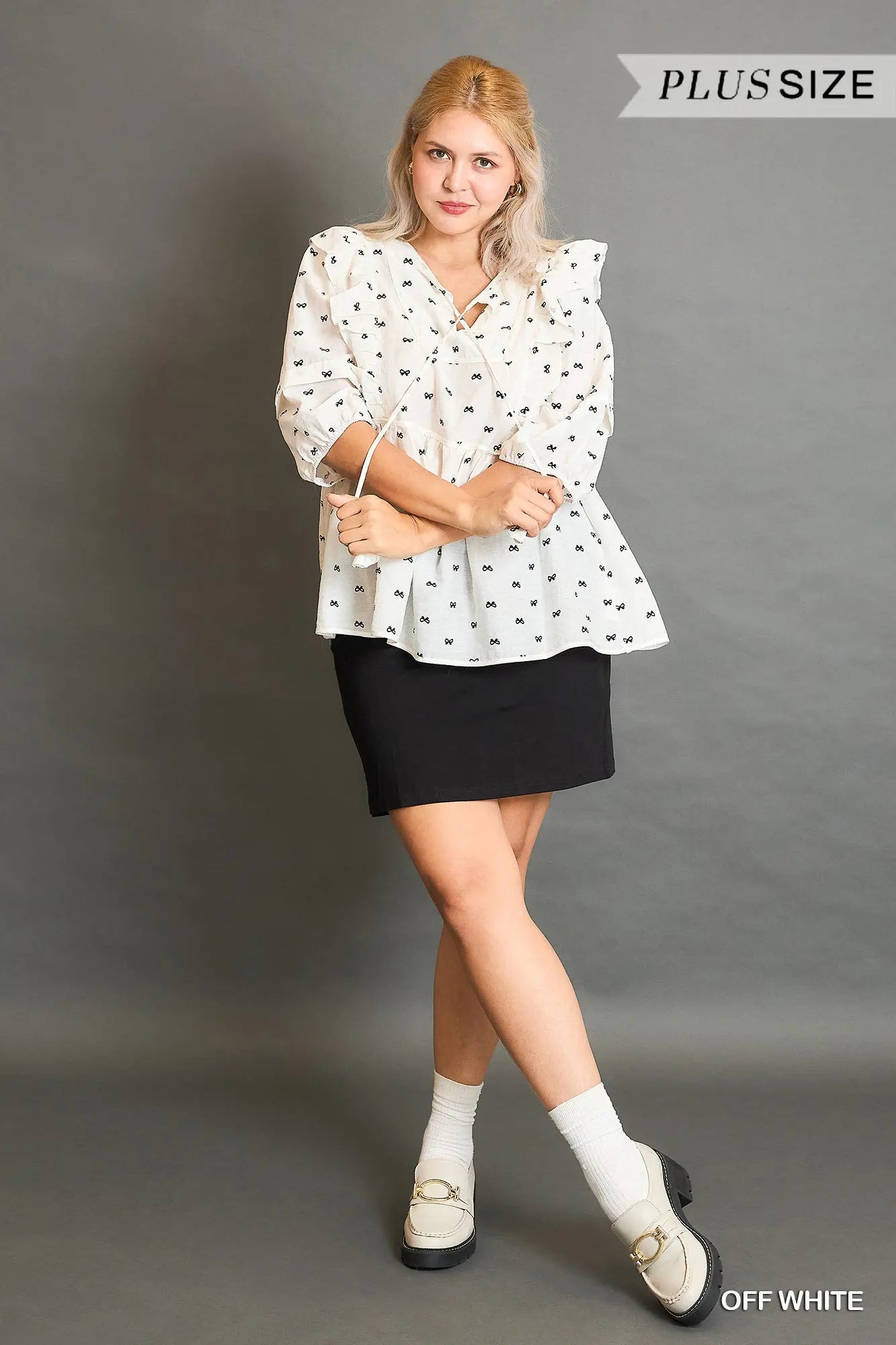 Umgee Plus Ruffle Sleeve Bow Print Blouse - Off-White