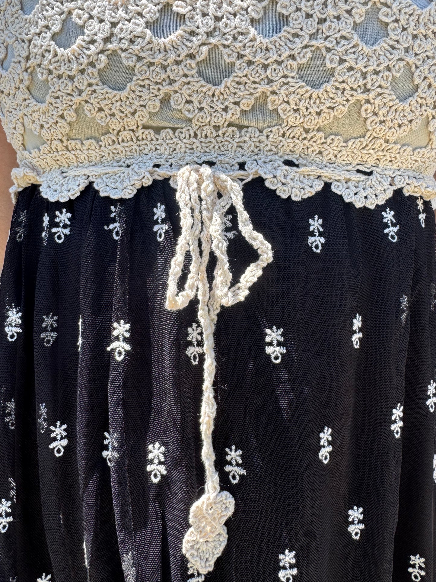 Keren Hart Black & Cream Lace Boho Dress
