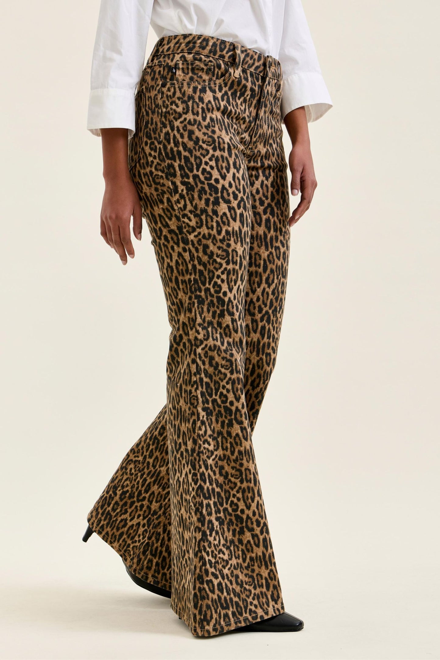 Judy Blue MR Jaqueline Flare in Leopard Luxe Jeans
