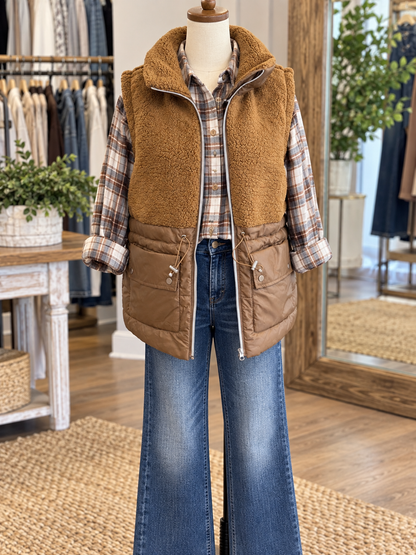 Keren Hart Spice Vest with Sherpa Detail