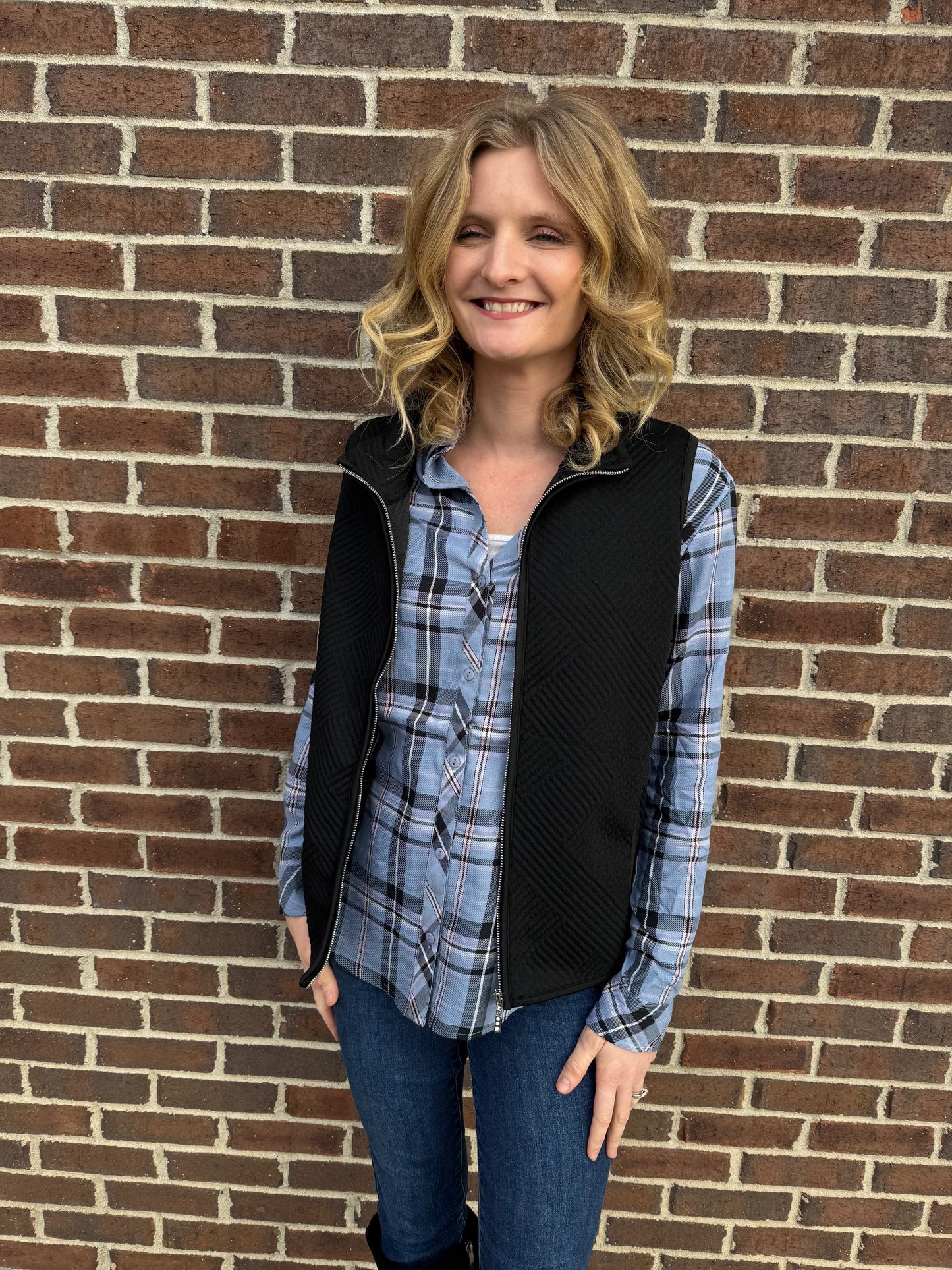 Keren Hart Black Lightweight Vest