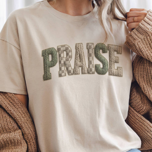 Faith PRAISE Knitted Crocheted Print Graphic Tee