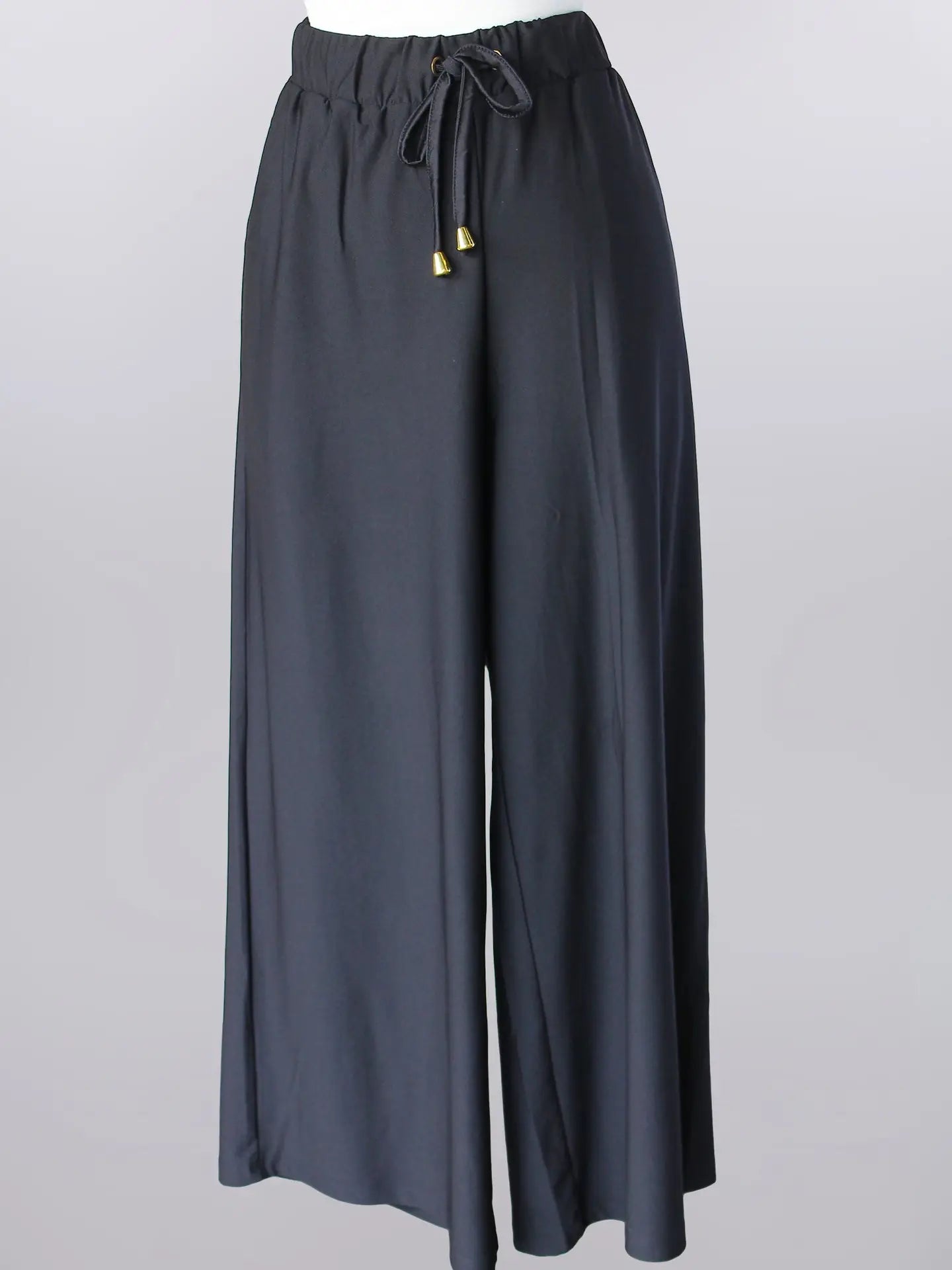 Keren Hart Black Flowy Crop Pants with Adjustable Waist