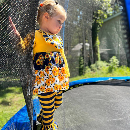 Girls Gold Navy Daisy Shirt & Ruffle legging Pants Clothing