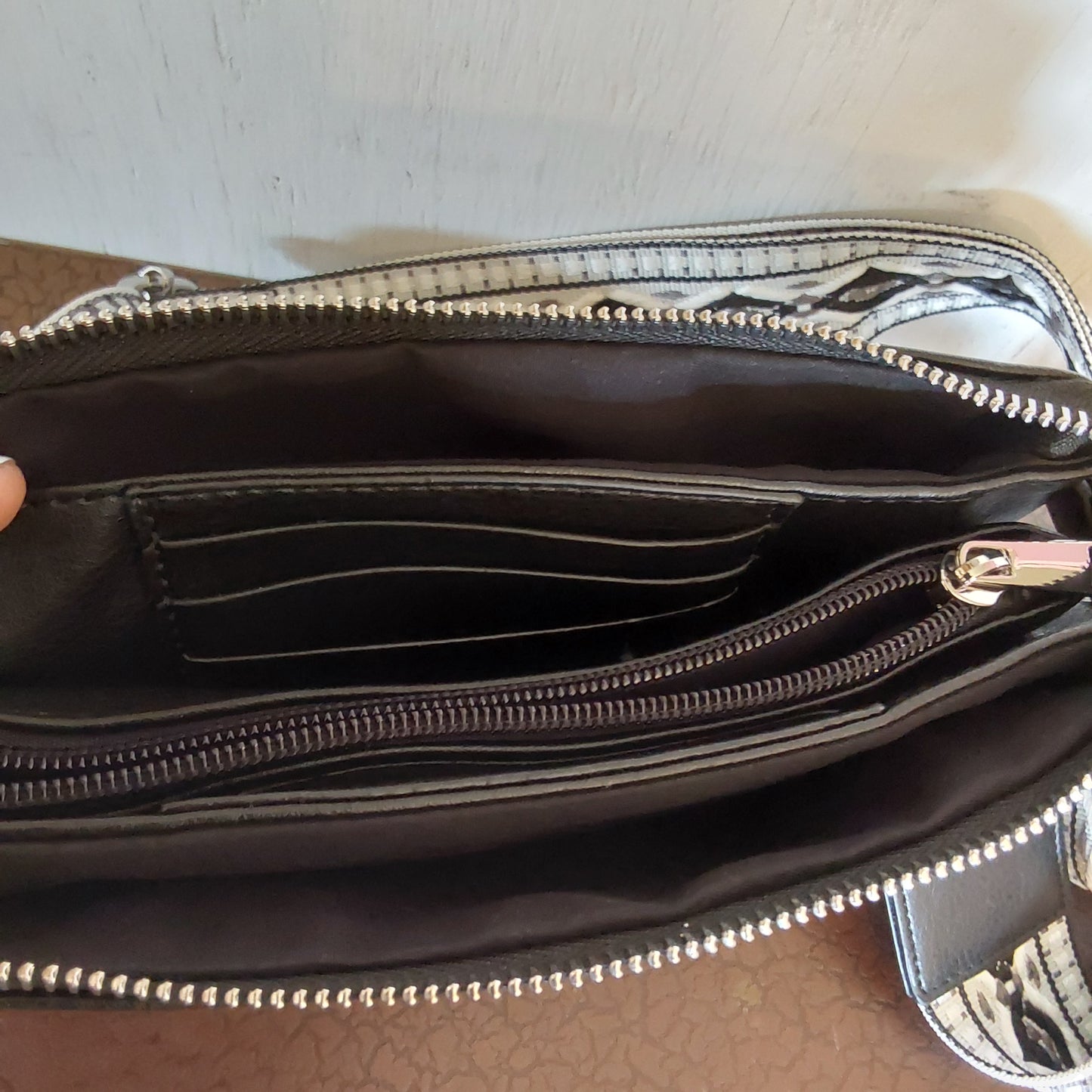 Simply Southern 3-Strap Leather Crossbody Wallet Purse - Black